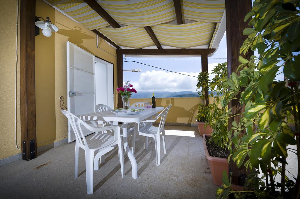 Casa Vacanza Saraceno Apartment Castellammare del Golfo Bilik gambar